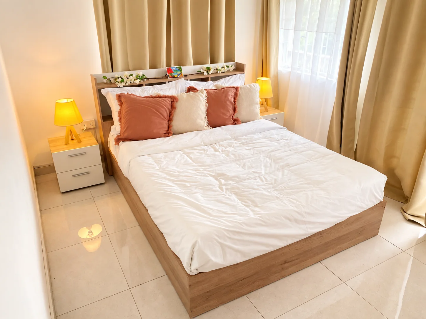 Chambre principale avec lit double