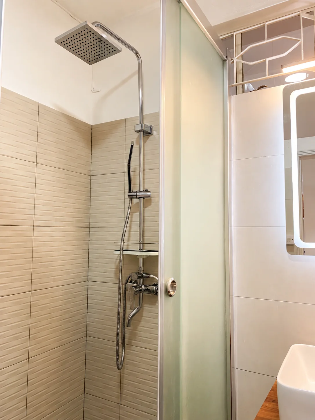 Douche de la salle de bain